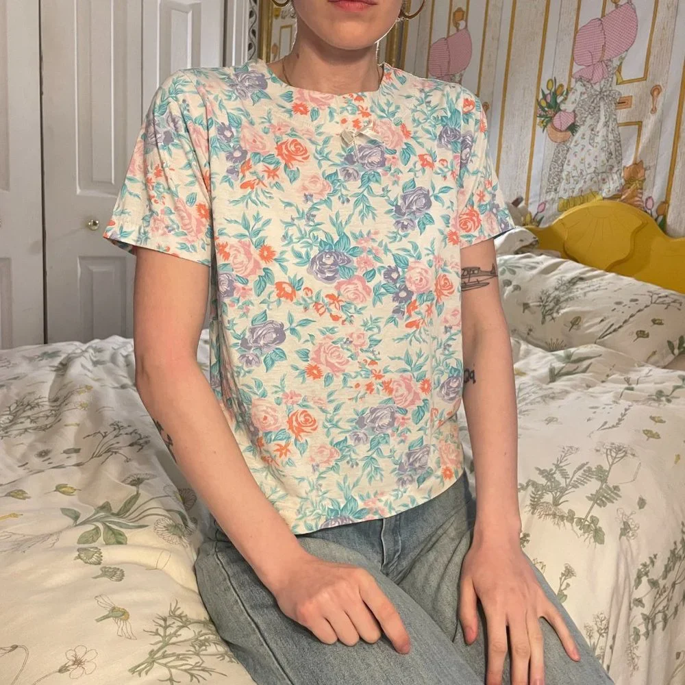 1980s Vintage HER floral cottage style shirt! - Picture 7 of 10